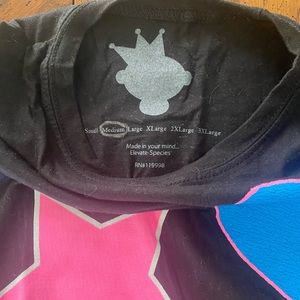 Rare T-shirt short sleeve no longer available.